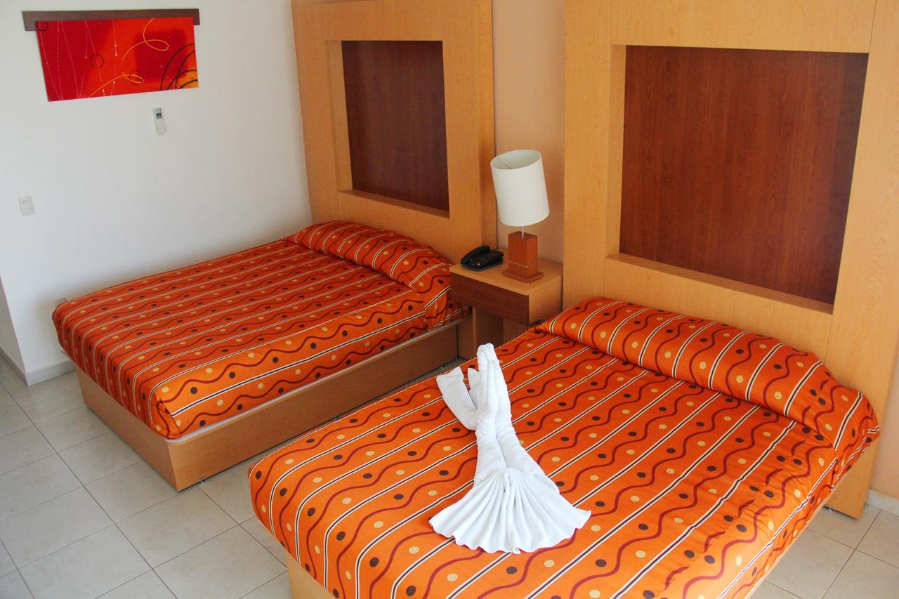 Queen Room Two Queen Beds