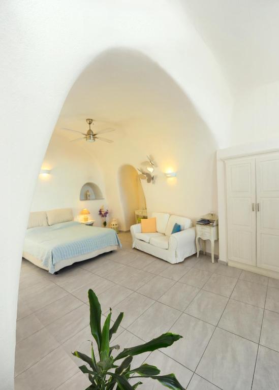 Apartment Cave