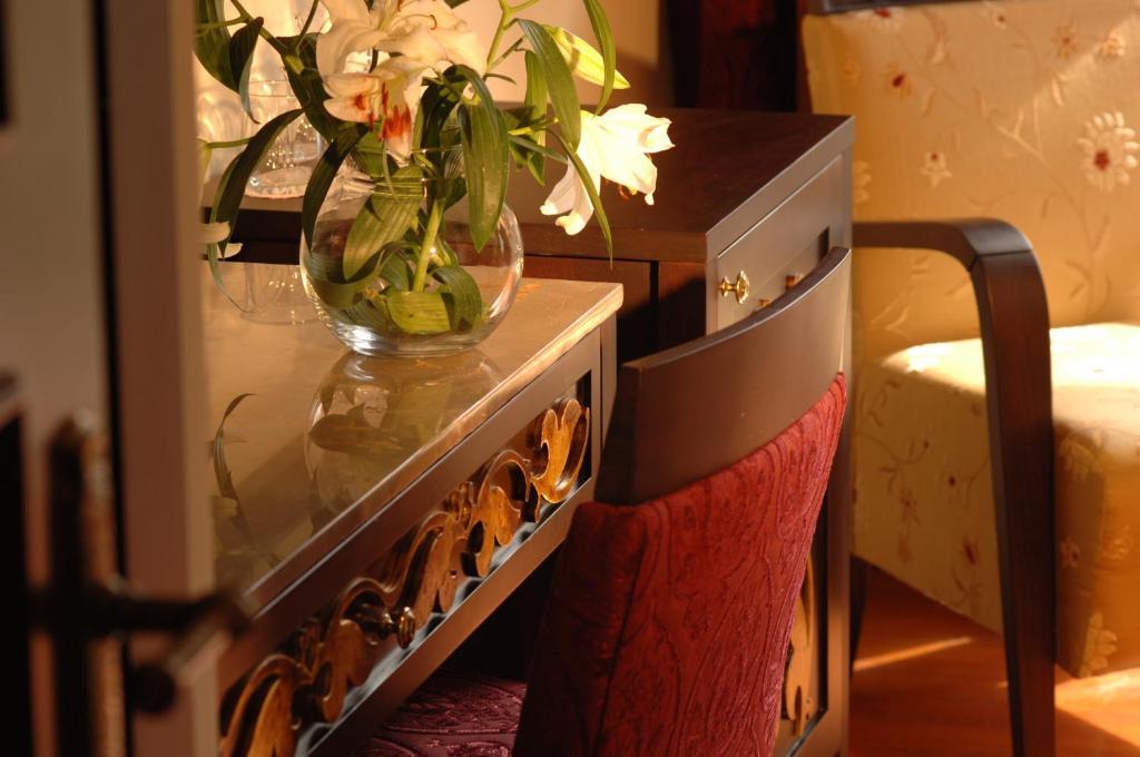 Deluxe Double Room,66447346:JPEG