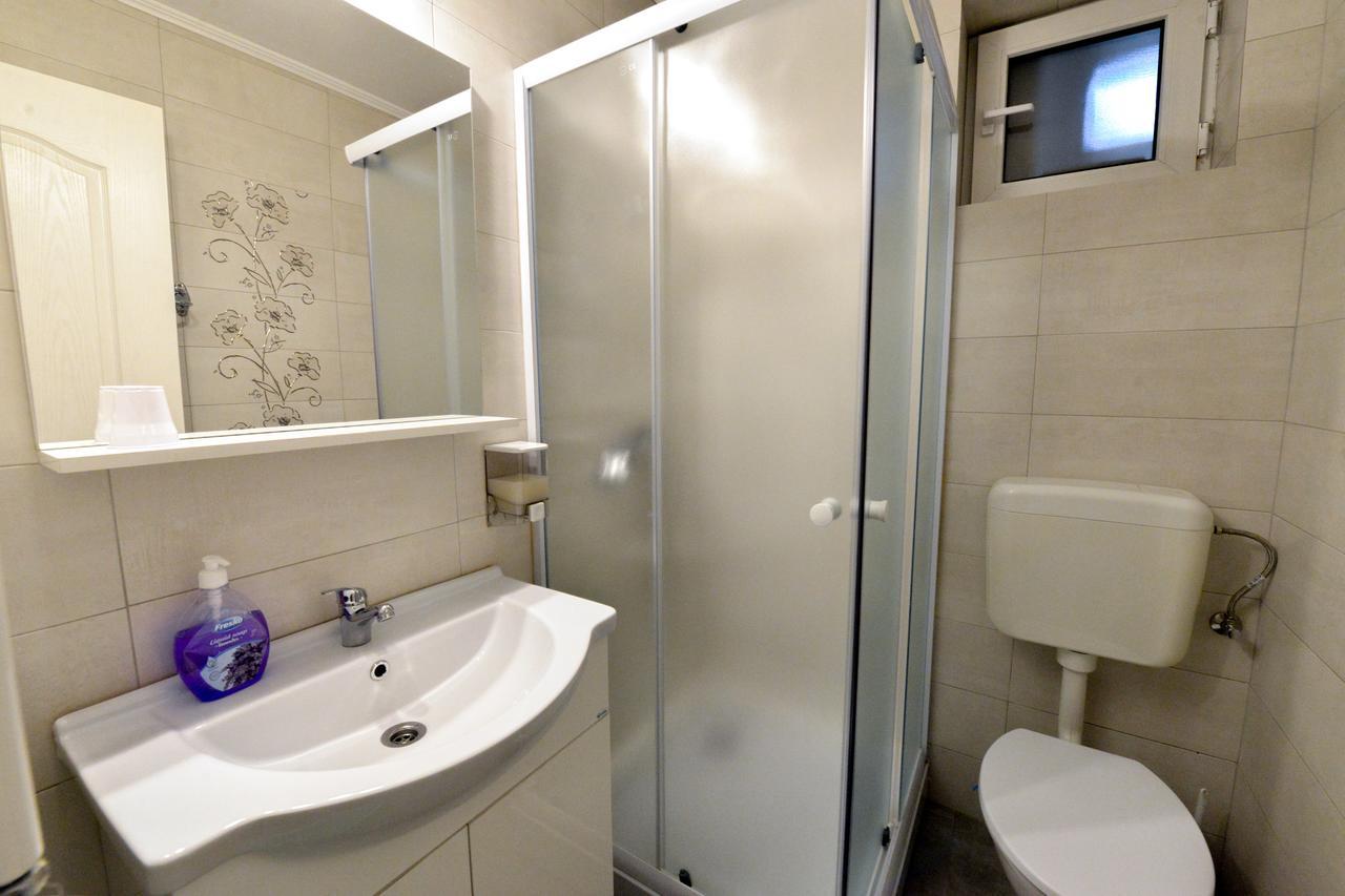 Quadruple Room,1545162445:JPEG