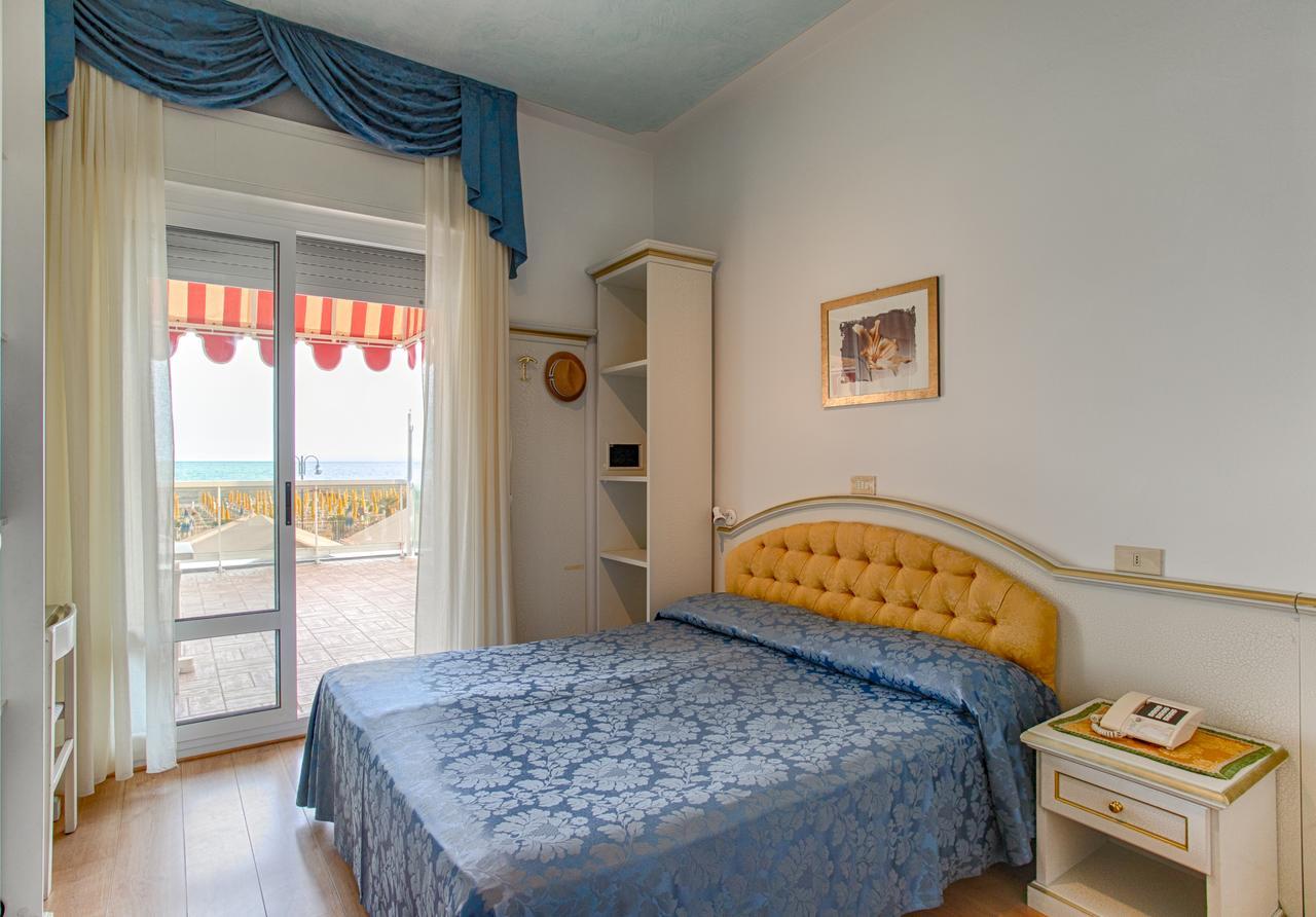 Double Room with Sea View,665745429:JPEG