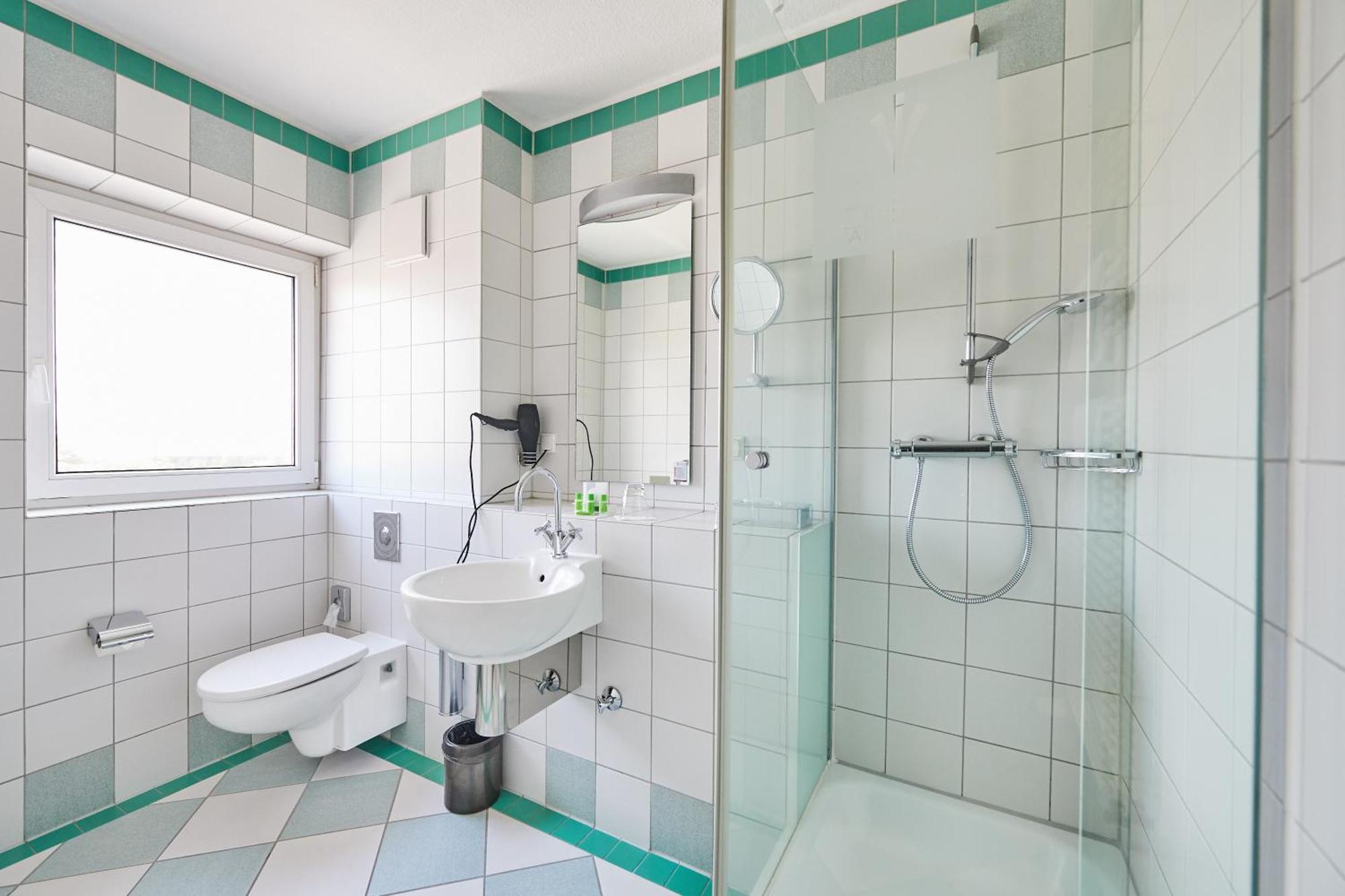 Small Single Room,1219252588:JPEG