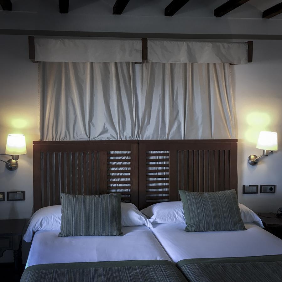 Standard Double Room,1436302630:JPEG