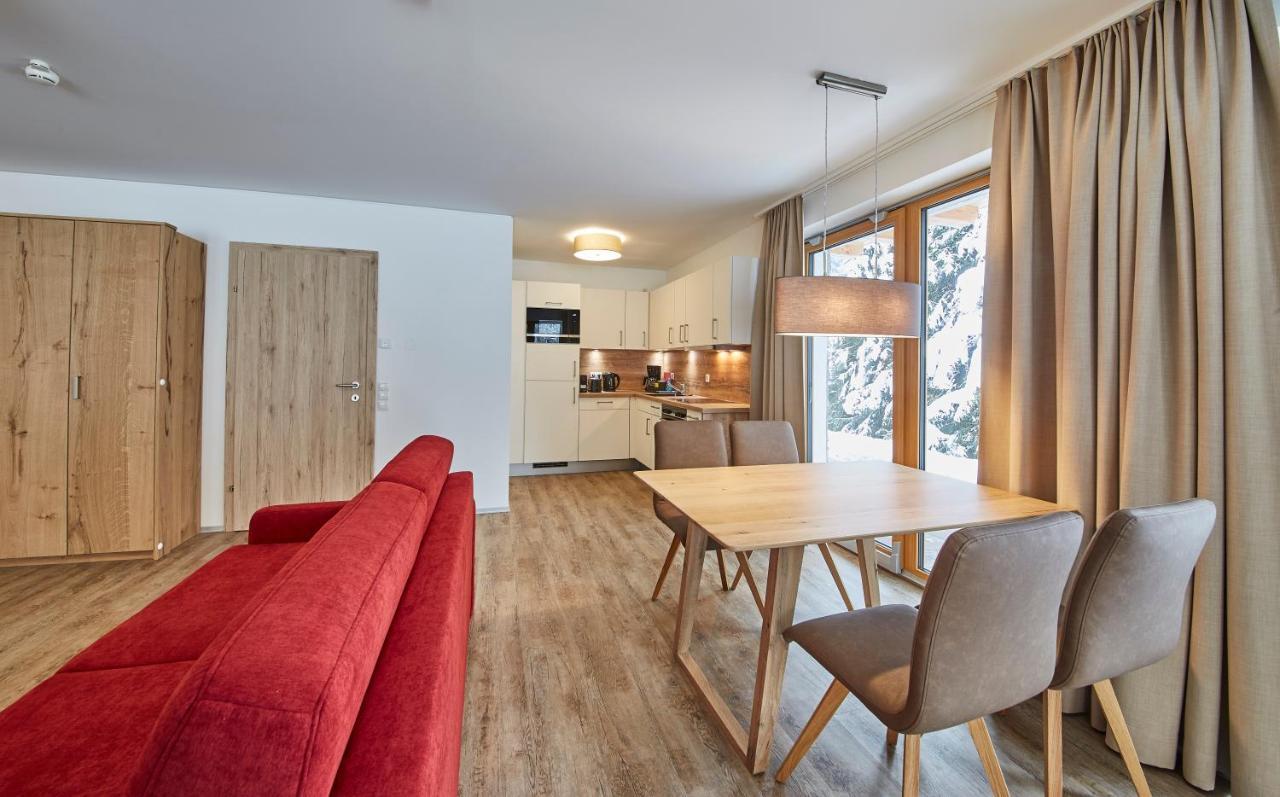 Studio with Sauna,1377145883:JPEG