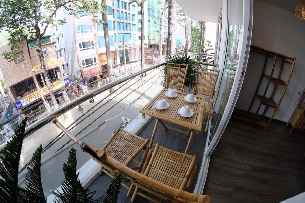 Familiensuite mit Balkon