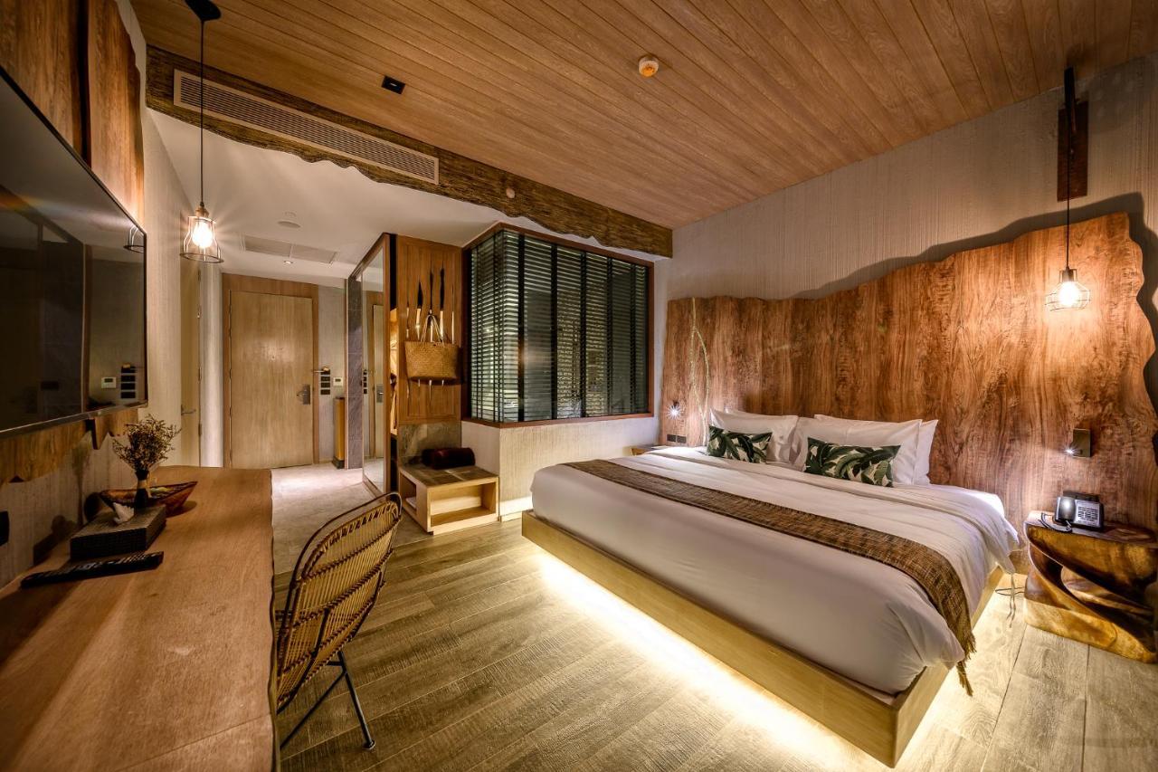 Deluxe Doppel-/Zweibettzimmer mit Zugang zum Pool