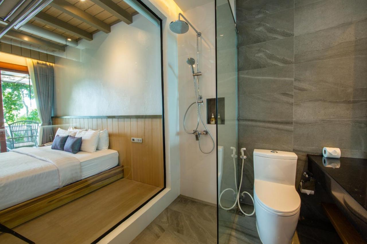 Deluxe Double Room Balcony,1274306824:JPEG