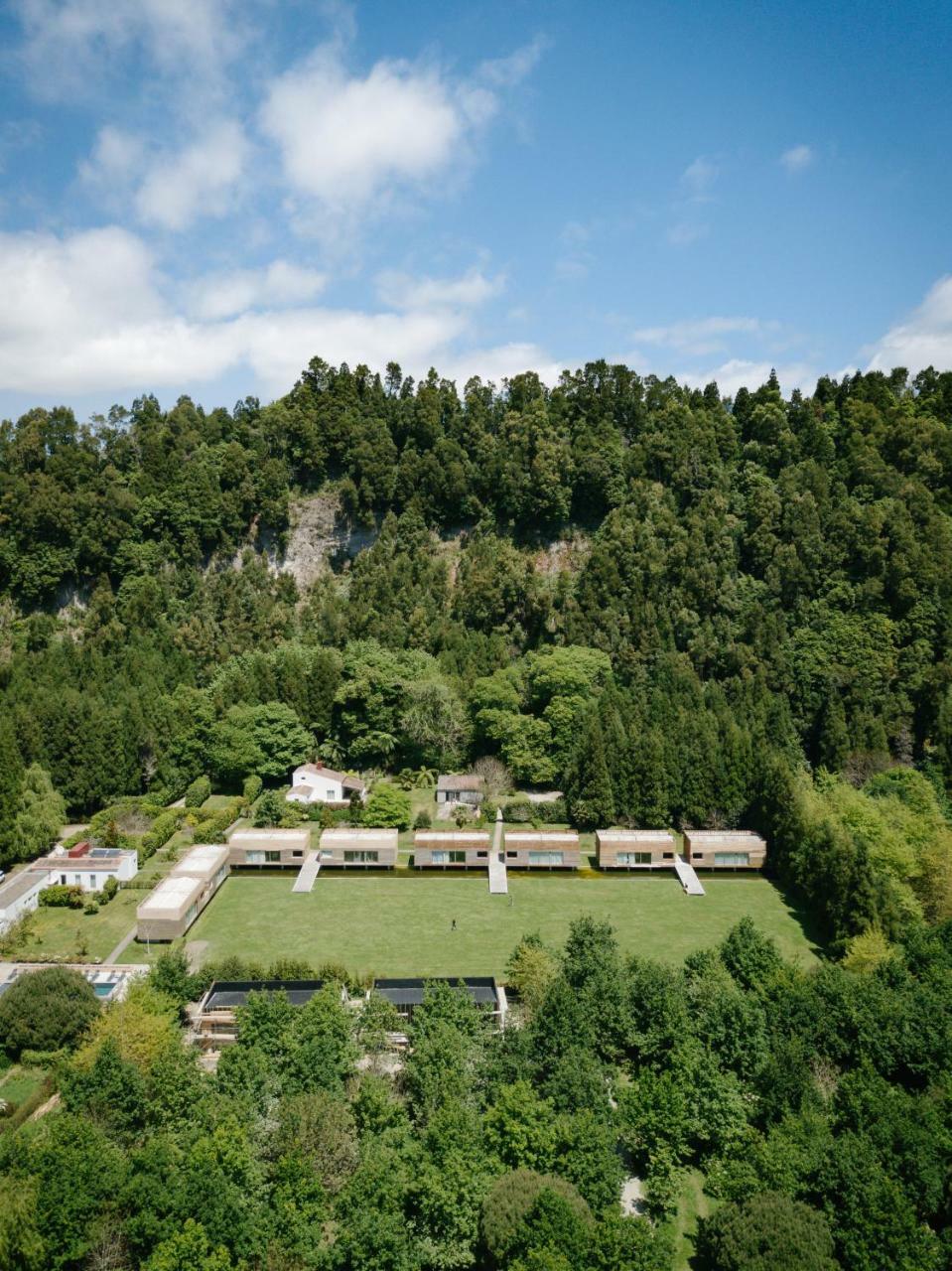 One-Bedroom Apartment,779676750:JPEG