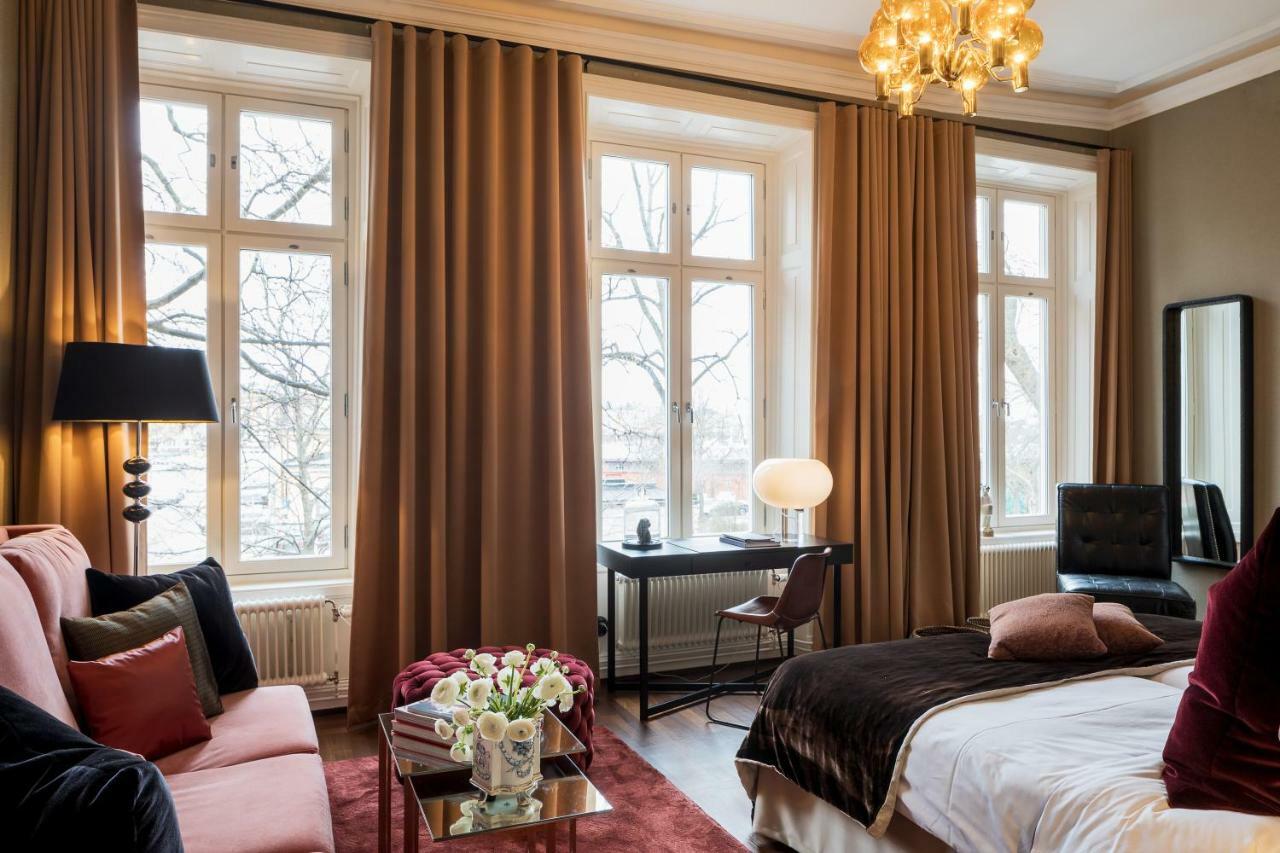 Medium King Room,790922091:JPEG
