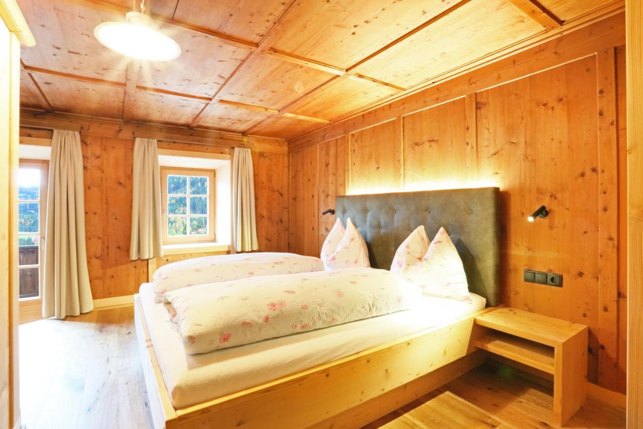 Doppelzimmer mit Balkon