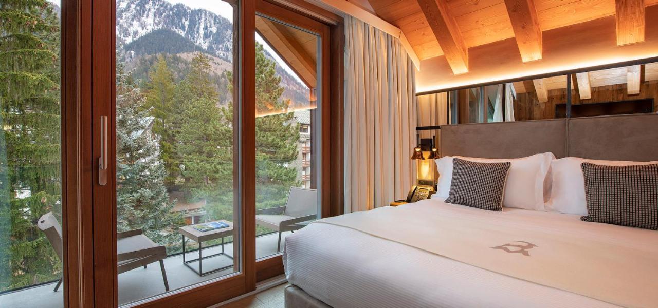 Suite mit Bergblick