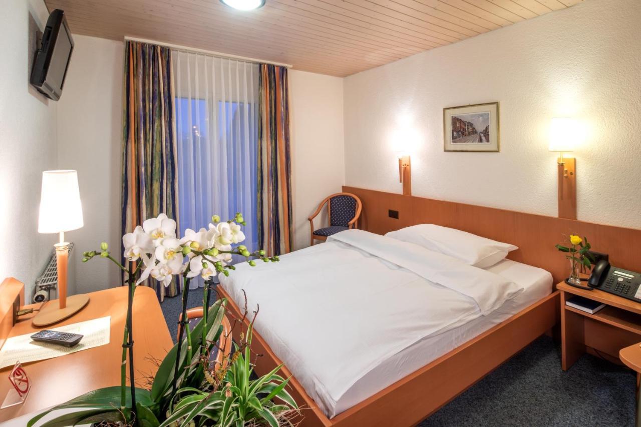 Deluxe Single Room,977237563:JPEG