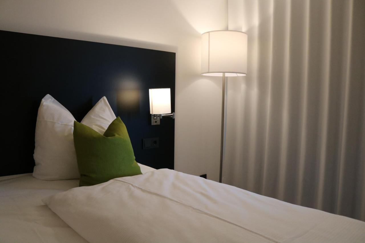 Single Room - Disability Access,977657113:JPEG