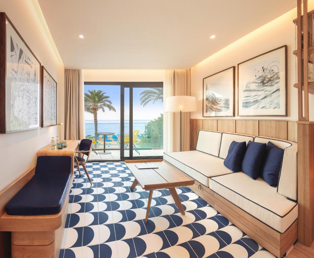 Junior Suite mit Terrasse und Meerblick (2 Erwachsene + 2 Kinder bis 11 Jahre)