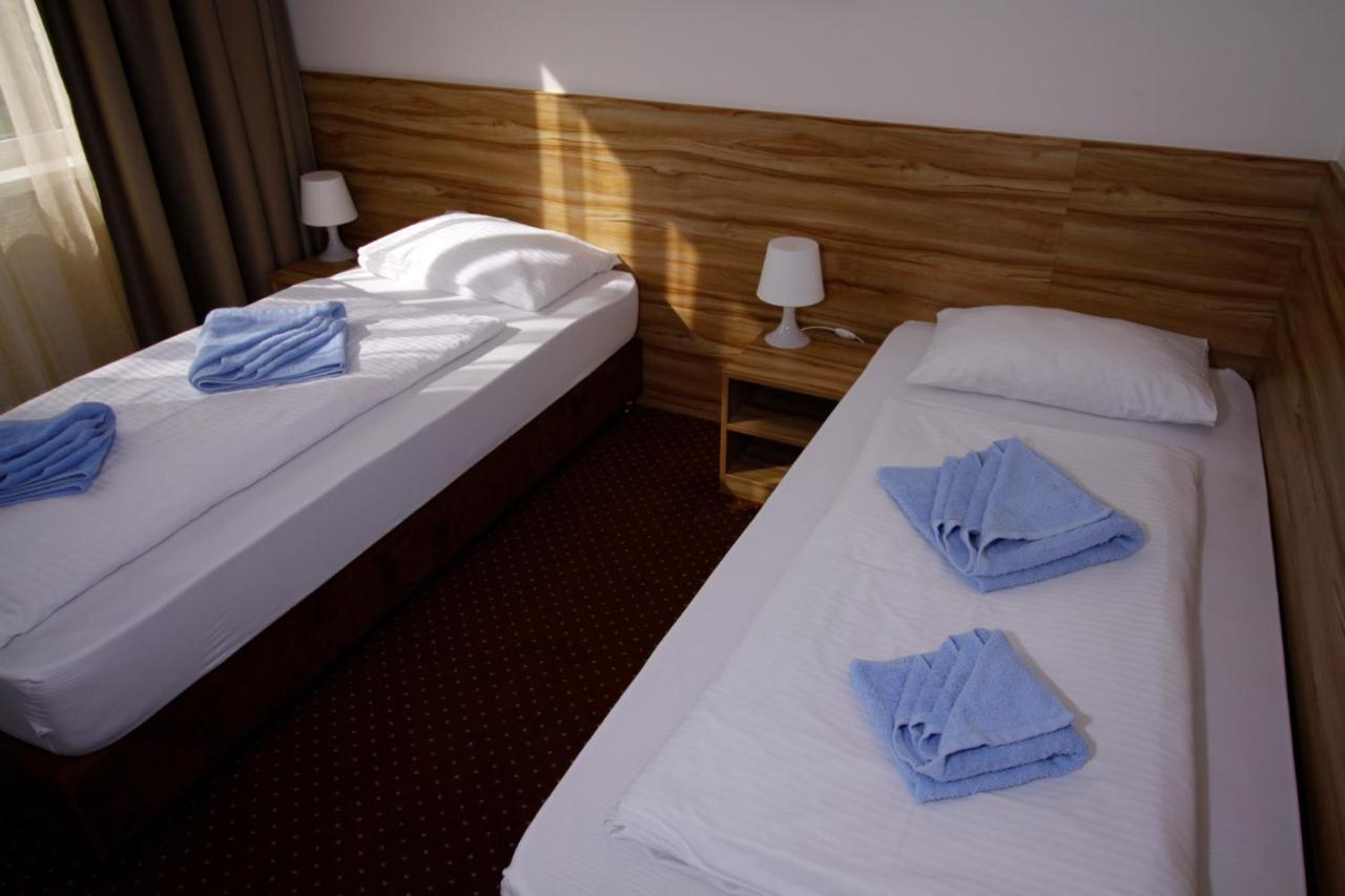 Premium Double or Twin Room,982223113:JPEG