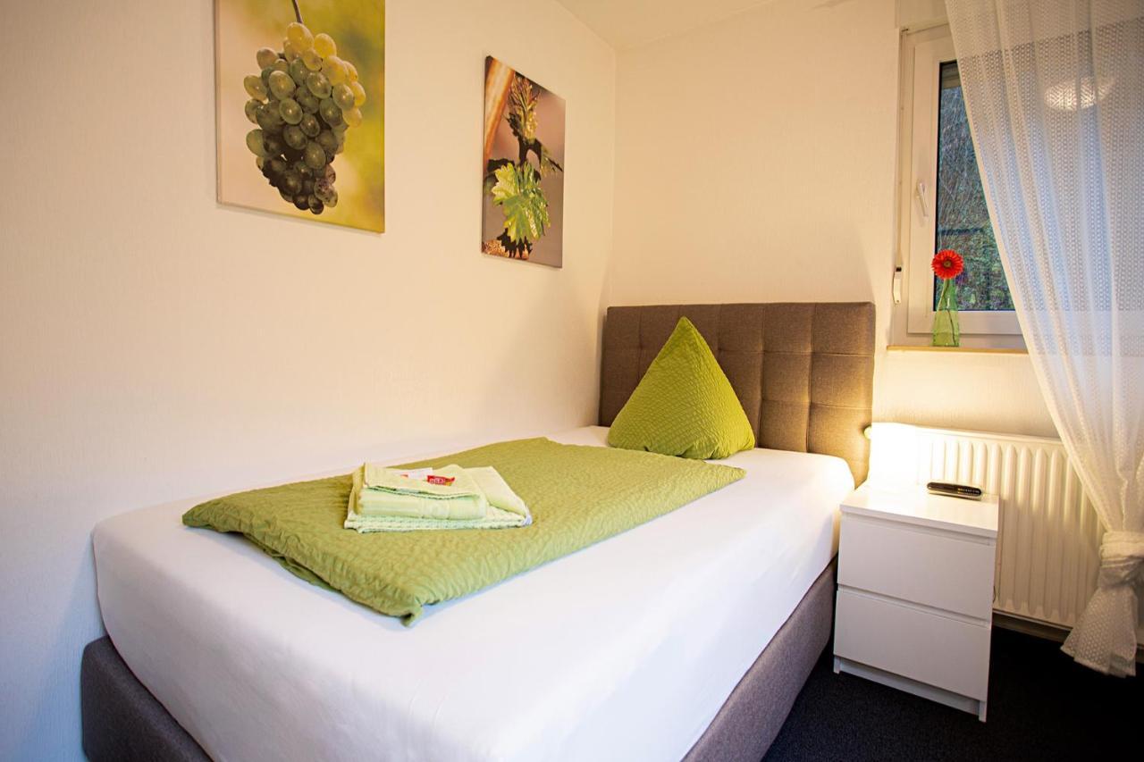 Großes Zweibettzimmer