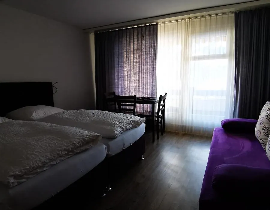 Hotel Crystal-1