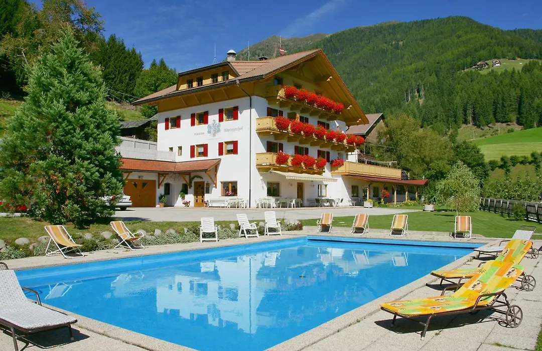 Pension Alpeggerhof-1