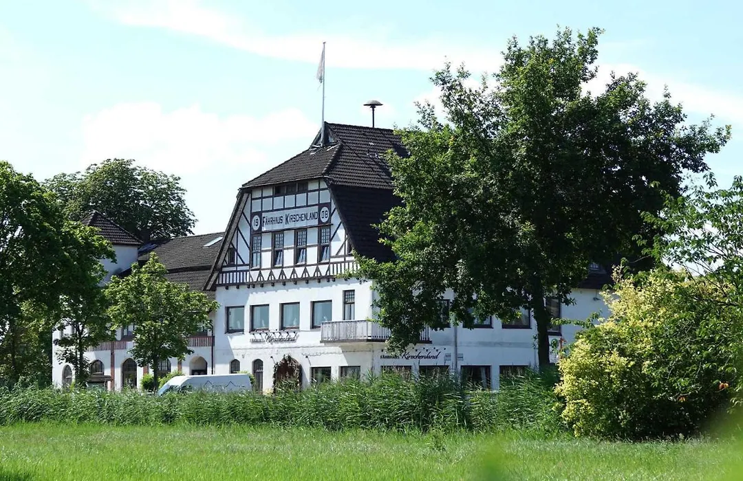 Hotel Fährhaus Kirschenland-1