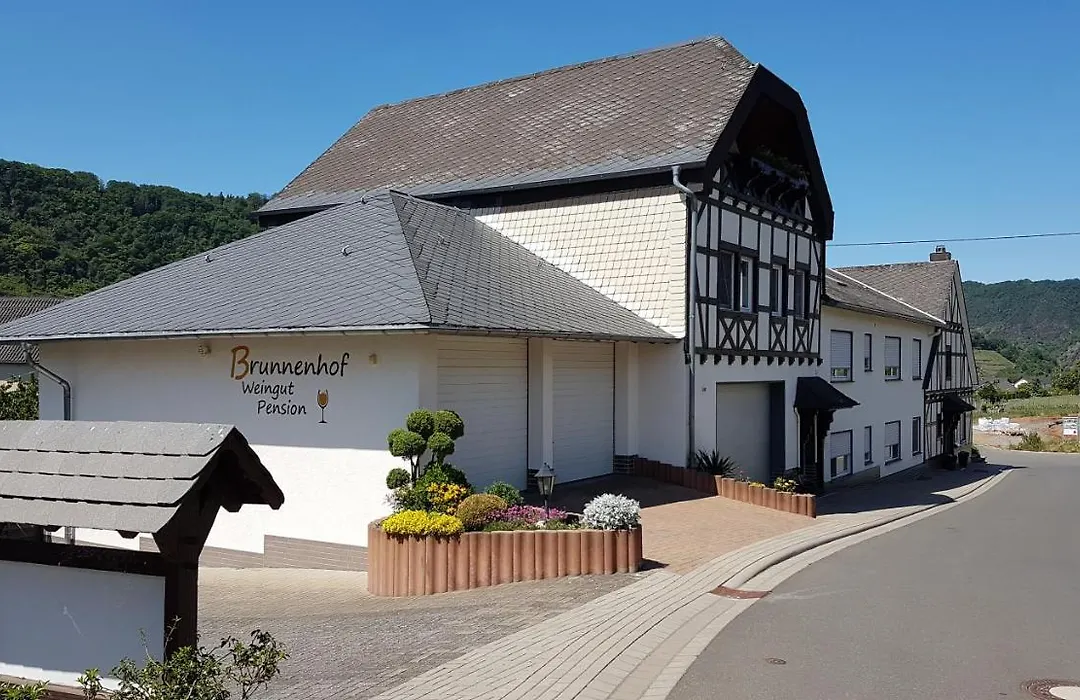 Brunnenhof-1