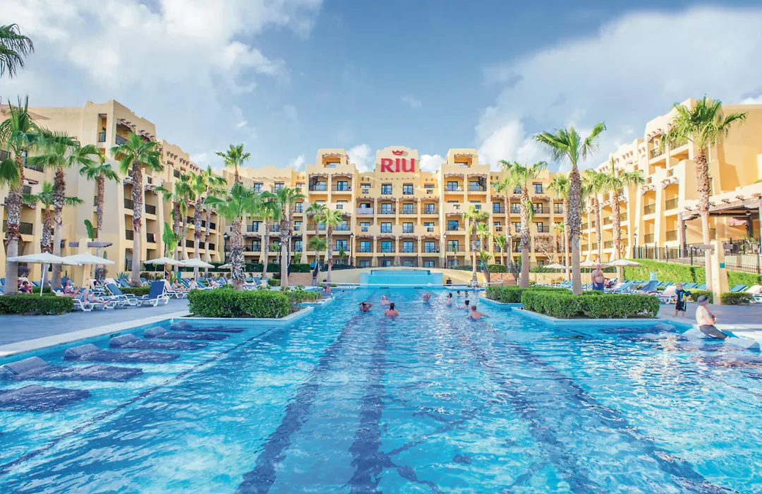 Hotel Riu Santa Fe-1