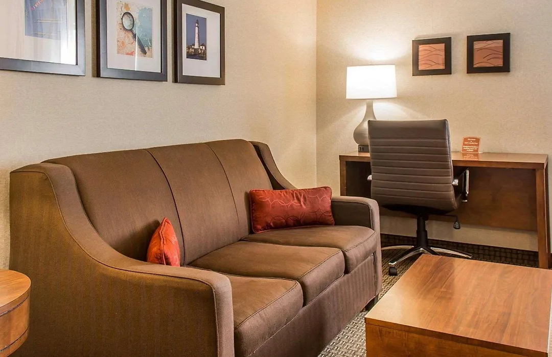 Comfort Inn Boston-1
