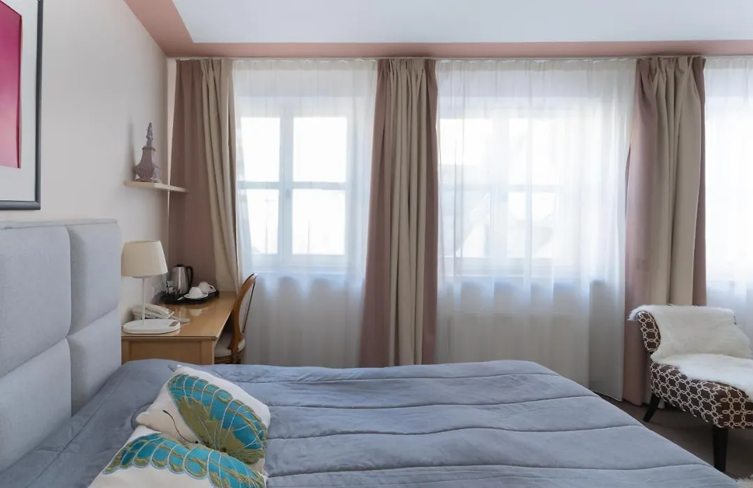 St. Peter'S Boutique Hotel-1