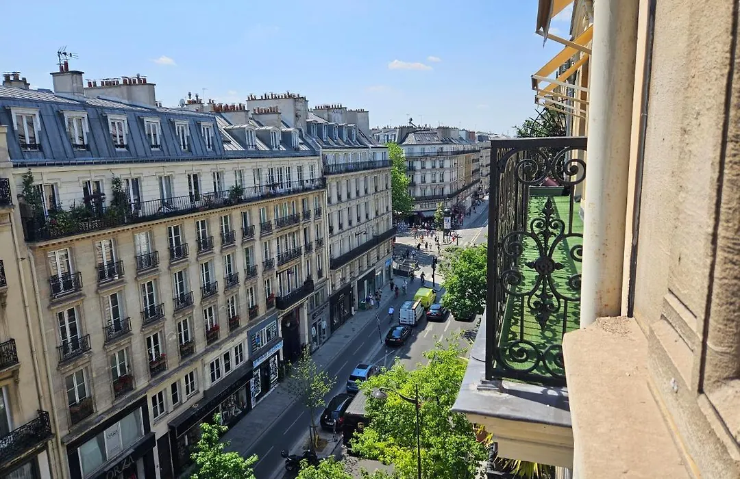 Hotel Bellevue Et Du Chariot D'Or-1