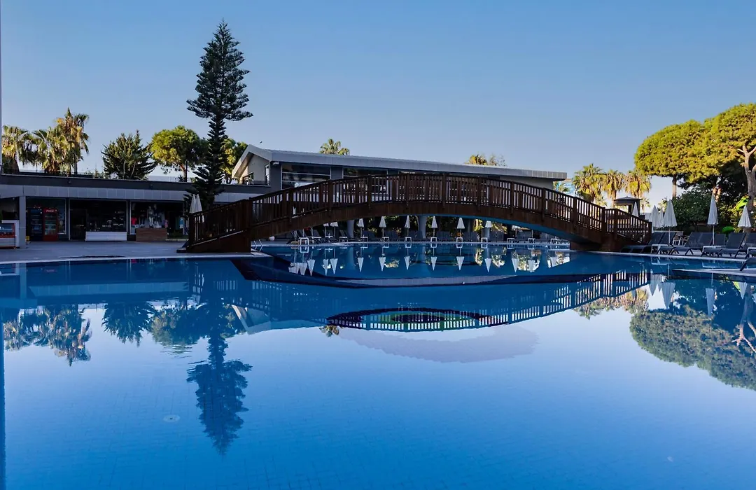 Senza Grand Santana Hotel-1