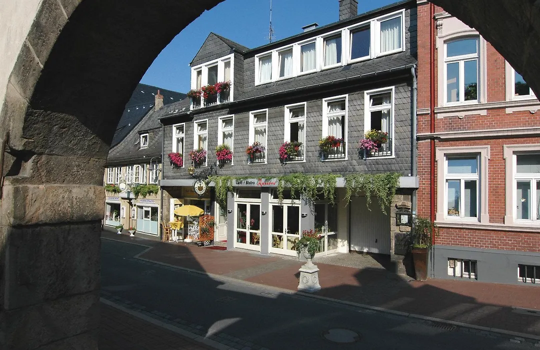 Hotel Garni Kaiserpfalz-1