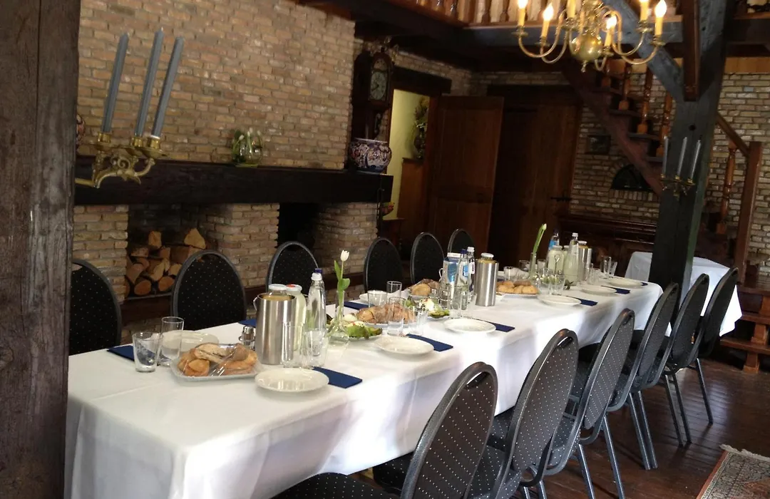 De Dames Van De Jonge Hotel Restaurant-1