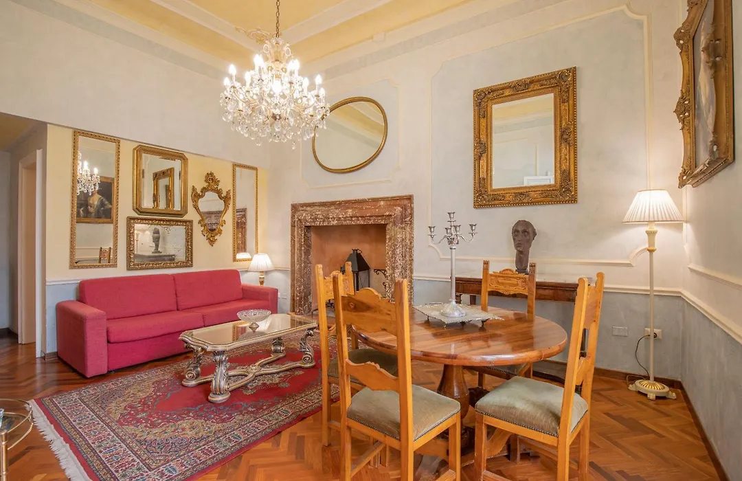 Corte Realdi Suites Piazza Erbe-1