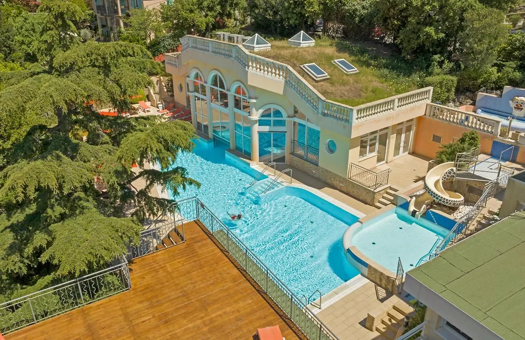 Hotel Les Tourelles-1