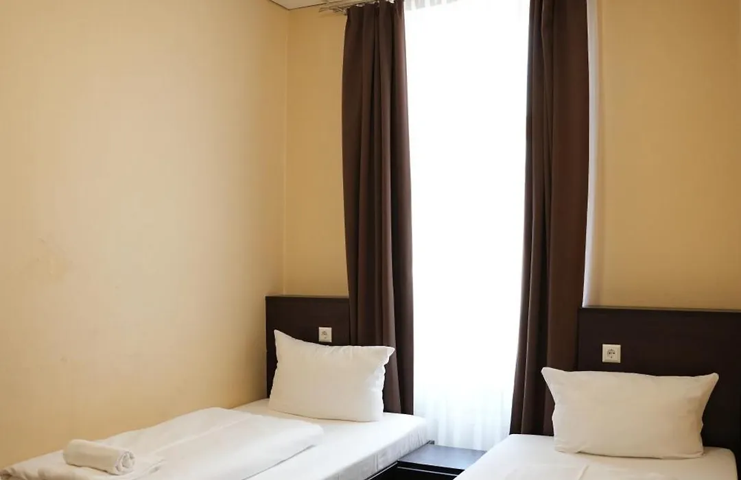 Hotel CityRing-1