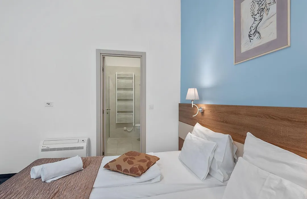 Boutique Hotel Mali Raj-1