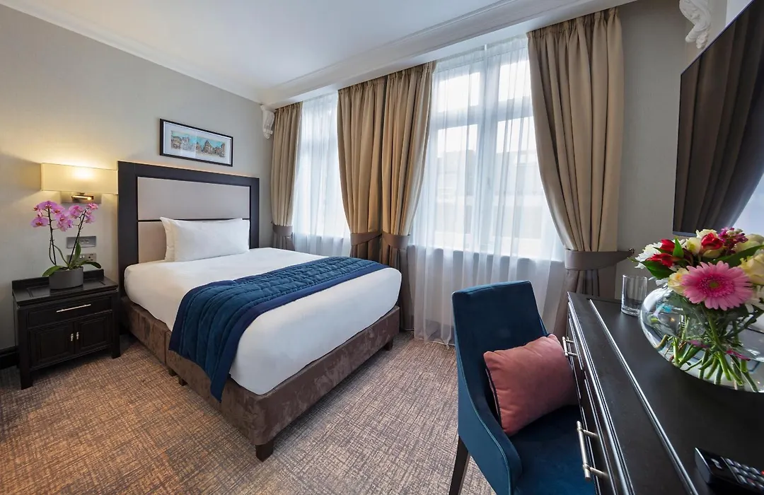 Wellington Hotel By Blue Orchid-1