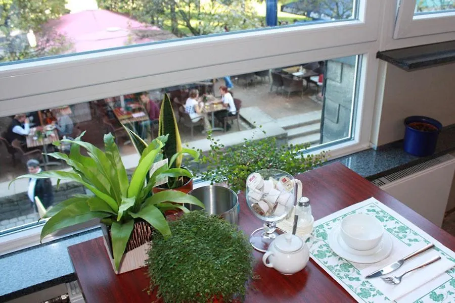 Hotel Roemerhafen-1