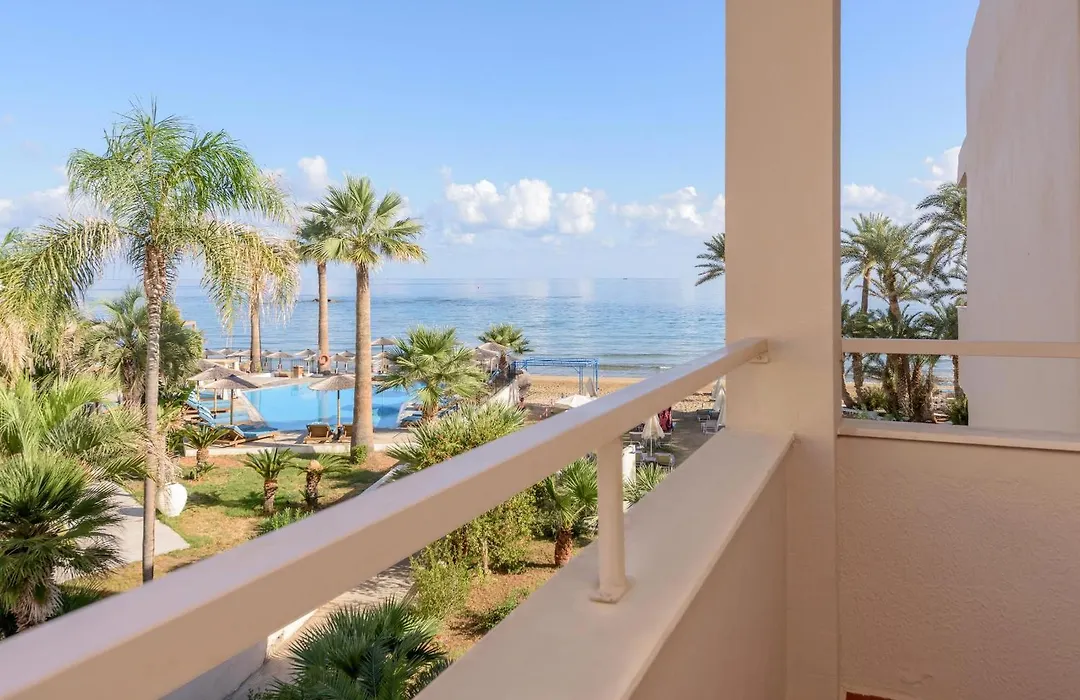Palm Beach Hotel-1