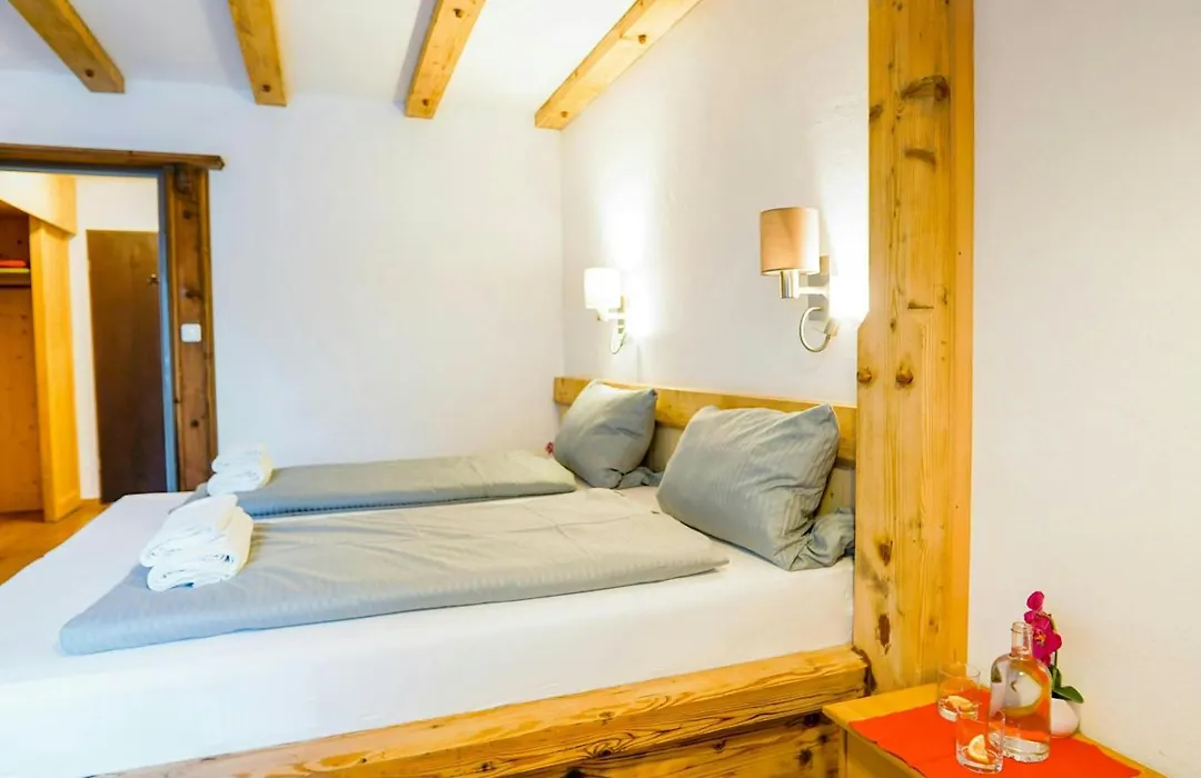 Landgasthof zum Papyrer-1