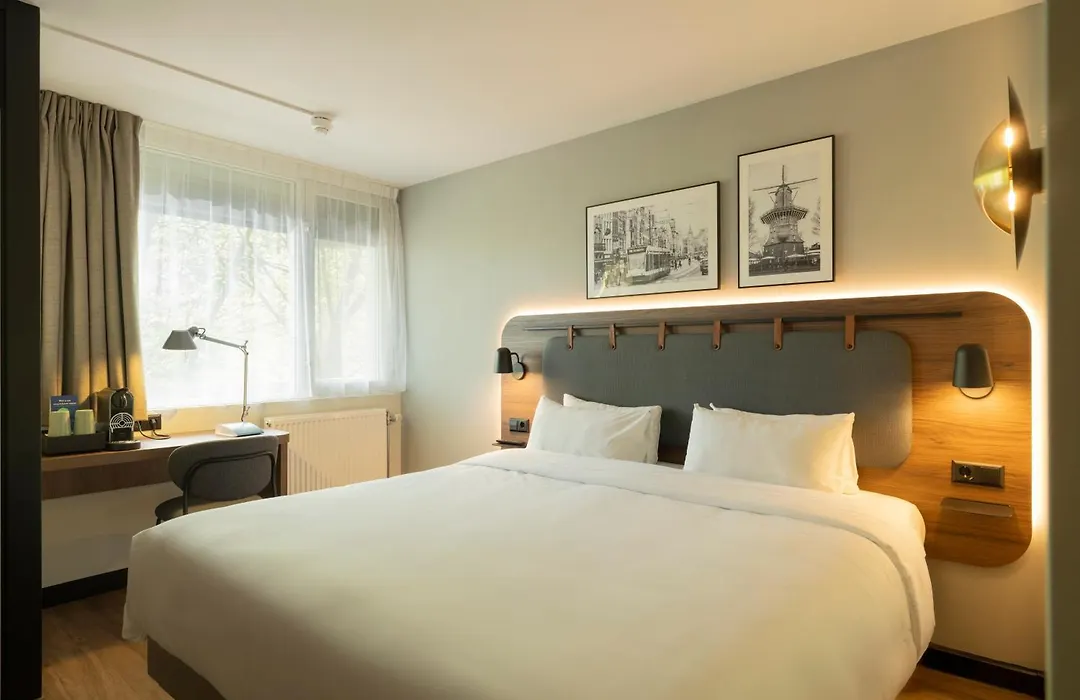 Campanile Hotel&Restaurant Eindhoven-1