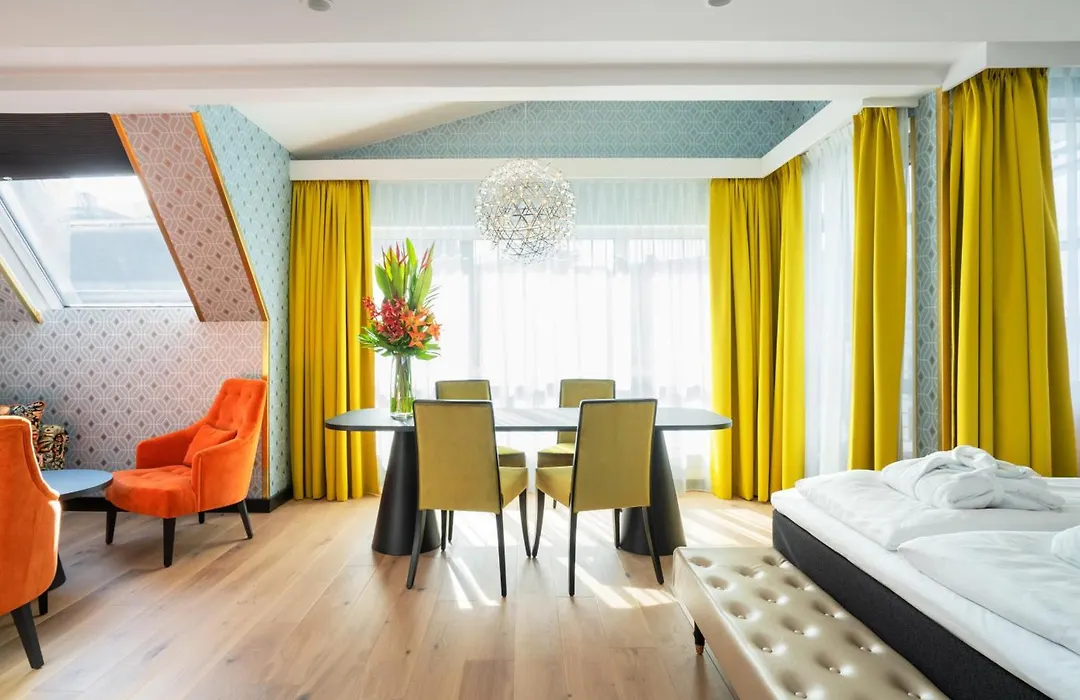 Thon Hotel Cecil-1
