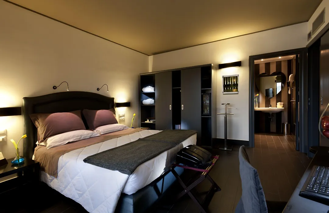 Astoria Palace Hotel-1