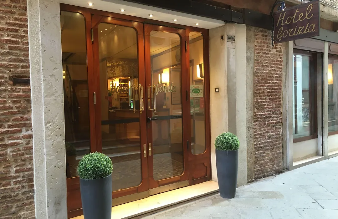 Hotel Gorizia A La Valigia-1