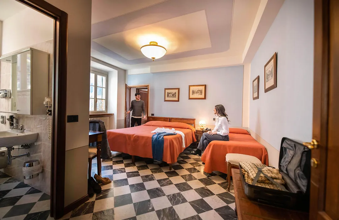 Park Hotel Regina - With Air-Condition And Outdoor Heated Pool-1