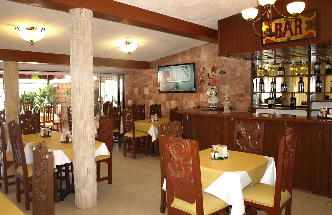 Hotel Las Golondrinas-1