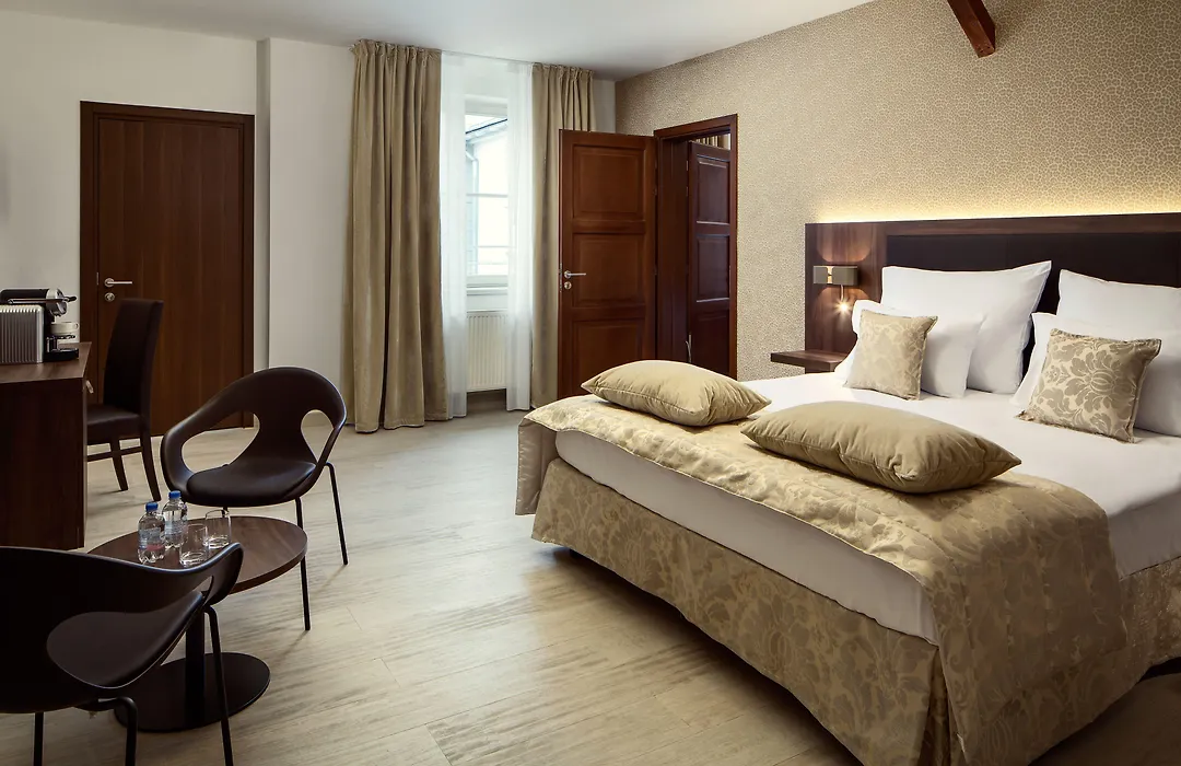 Michelangelo Grand Hotel-1