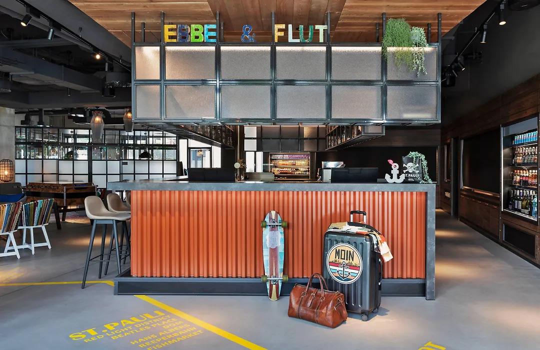 Moxy Hamburg City-1