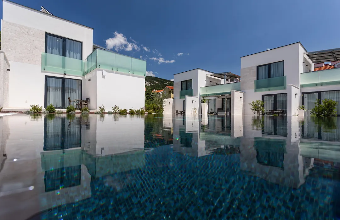 Hotel&Resort ISOLA-1