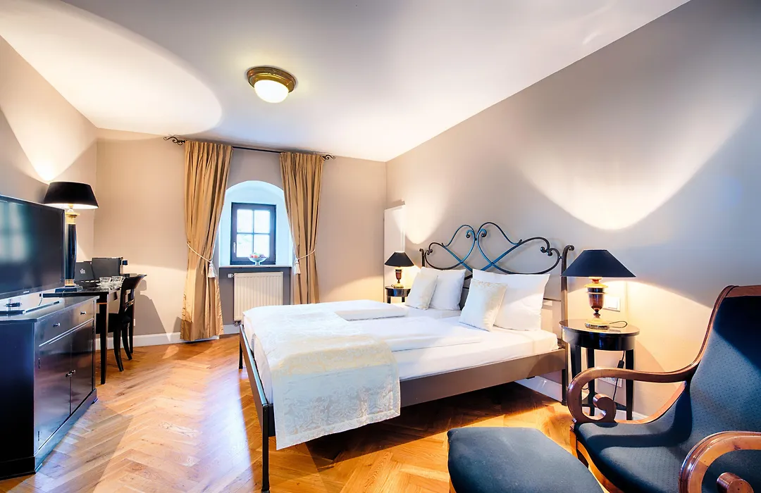 Welcome Hotel Schloss Lehen-1