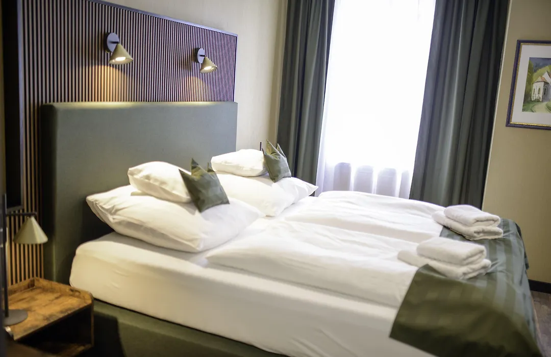 Stadthotel König Albert-1